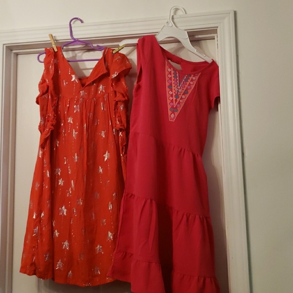 Two  dresses - Picture 3 of 3